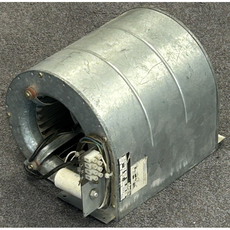 Gereviseerde EBM slakkenhuisventilator. D4E146-HH07-31