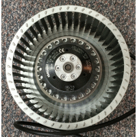 Gereviseerde EBM Papst R2E146-AW07-05 ventilator.