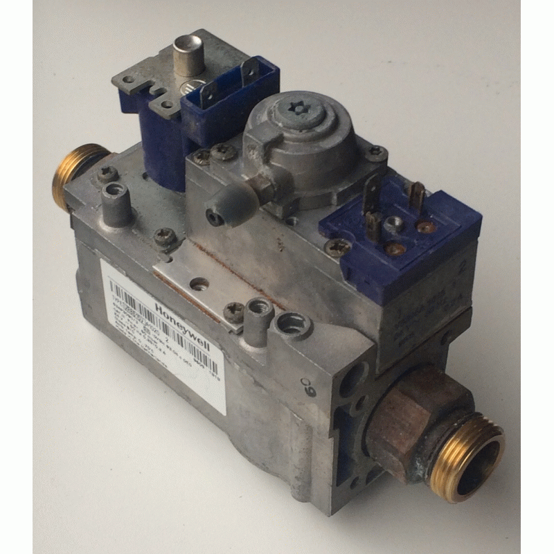 Goede gebruikte Honeywell gasblok voor Brink B8 luchtverwarming. VR8615V