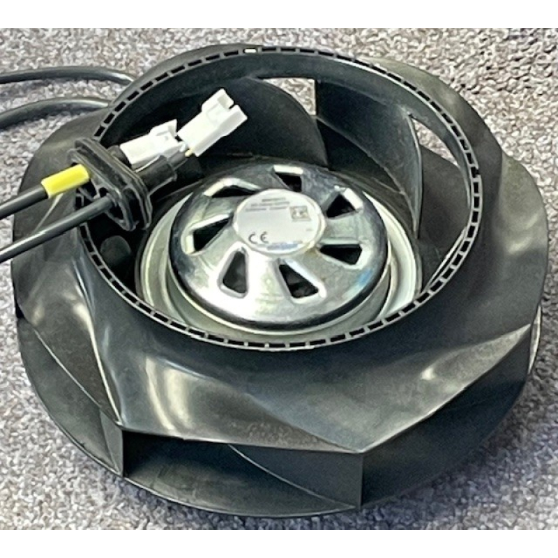 Gereviseerde ruilmotor Zehnder ComfoAir WTW unit. 8300100111 400502005