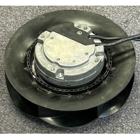 Gereviseerde ruilmotor voor Zehnder ComfoAir Q600 WTW unit. R3G190-RD45-17