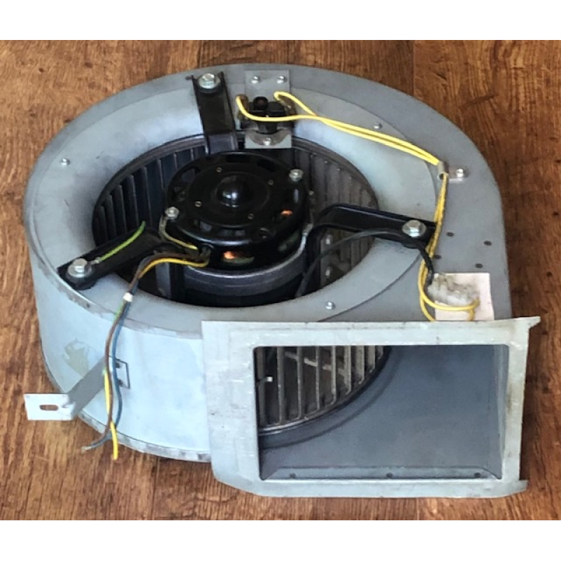 Goede gebruikte ventilator voor een Multiduct luchtverwarming.