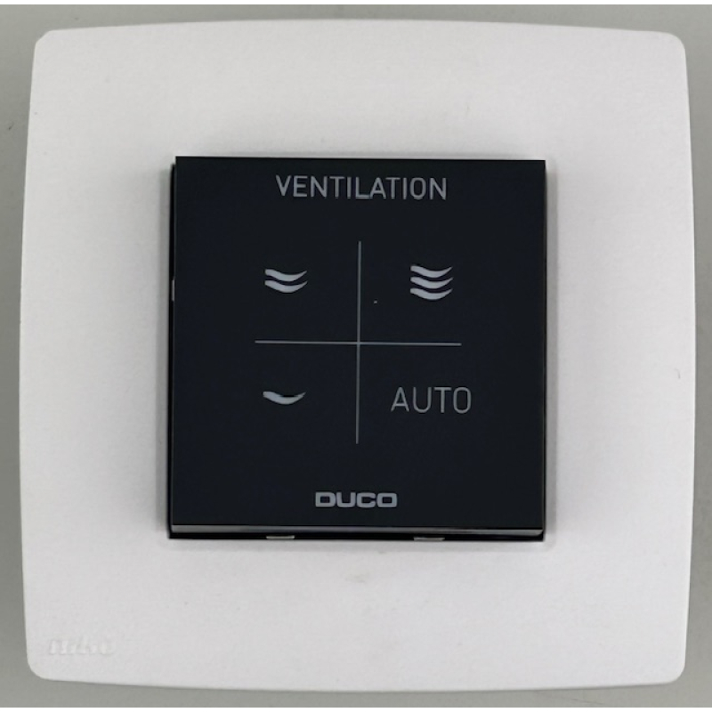 Nieuwe DUCO bedieningsschakelaar RF/230VAC. 00004176
