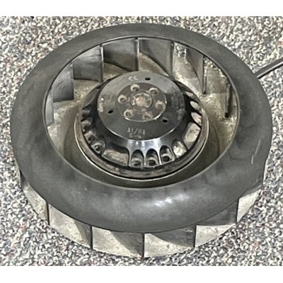 Gereviseerde ruilmotor voor Sonair F+ Suskast / ventilatie unit. R2E180-CB28-19 Gereviseerde ruilmotor voor Sonair F+ Suskast / ventilatie unit. R2E180-CB28-19