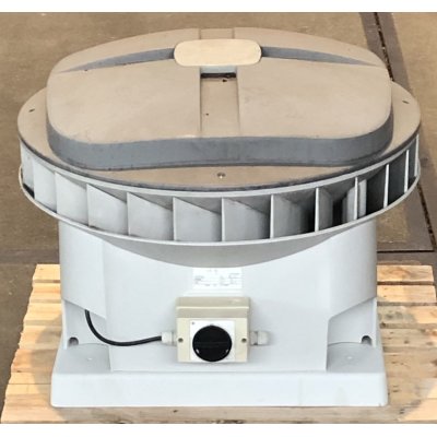 Goede gebruikte Stork MX210 dakventilator met werkschakelaar. (3701m3) Goede gebruikte Stork MX210 dakventilator met werkschakelaar. (3701m3)