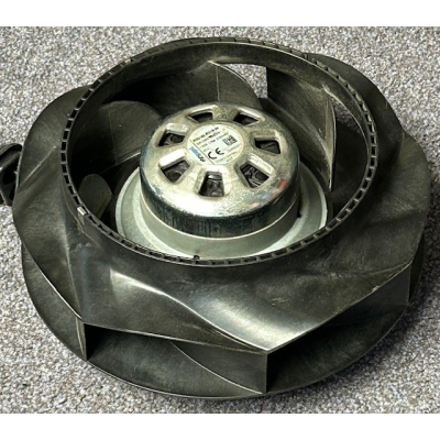 Gereviseerde ruilmotor voor Zehnder ComfoAir Q450 WTW unit. R3G190-RC19-36 Gereviseerde ruilmotor voor Zehnder ComfoAir Q450 WTW unit. R3G190-RC19-36