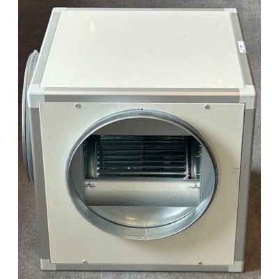 Nieuwe Zehnder CVF 600/3800 boxventilator. (3800m3) Nieuwe Zehnder CVF 600/3800 boxventilator. (3800m3)