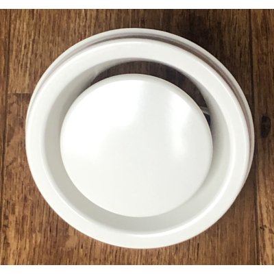 Nieuwe verstelbare metalen aanzuigventiel 125mm.